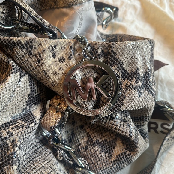 Michael Kors Purse - Picture 9 of 12